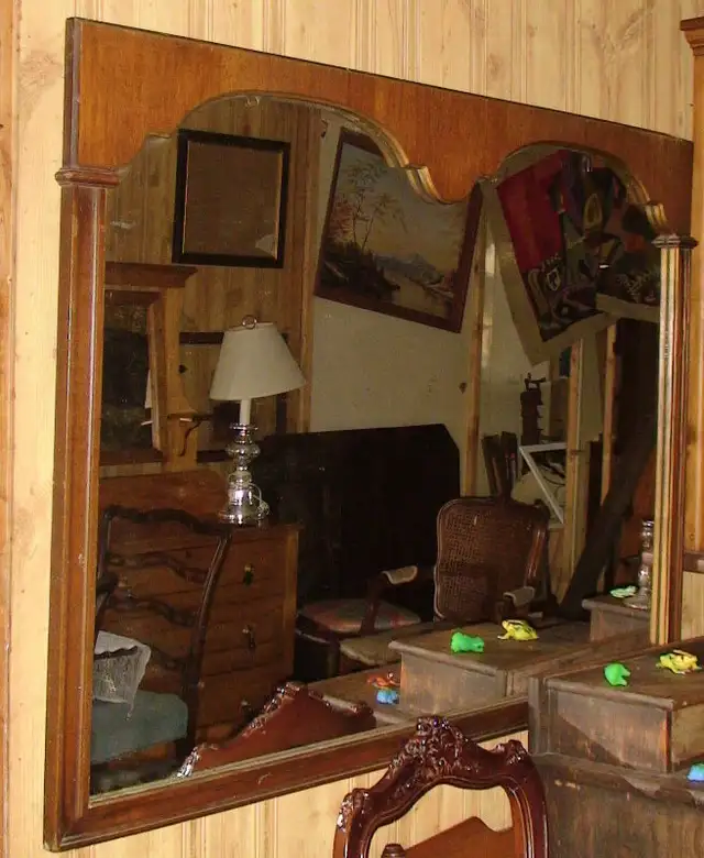 ANTIQUE MIRRORS in Home Décor & Accents in Ottawa - Image 9