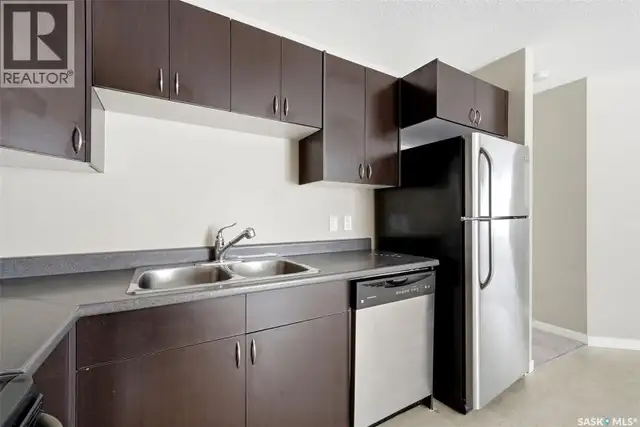 30 5019 James Hill ROAD Regina, Saskatchewan in Condos for Sale in Regina - Image 7