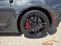 2019 CHEVROLET CORVETTE ZR1 COUPE \ 3ZR PREMIUM EQUIPMENT GROUP \ ZTK TRACK PERFORMANCE PACKAGE \ 7-... (image 5)