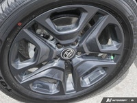 * Multi-Terrain Select: Standard console dial allows drivers to manually choose between Mud & Sand,... (image 8)
