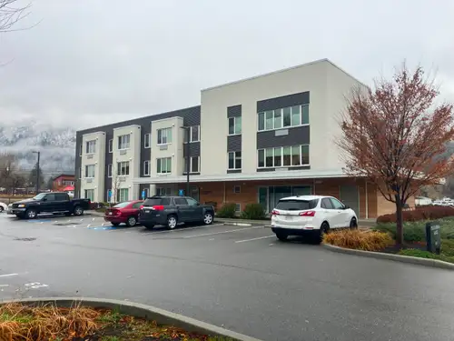 Locke Property Management has for rent: A one-bedroom apartment in partnership with South Skaha Hous...
