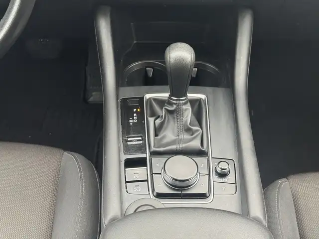 2020 Mazda Mazda3 GX | Compact & Connected, Smart Device Tech in Cars & Trucks in Nanaimo - Image 18