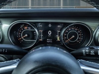 *18 inch Aluminum Wheels, Freedom Top!* Whether you're concurring a highway mountain pass or challen... (image 9)
