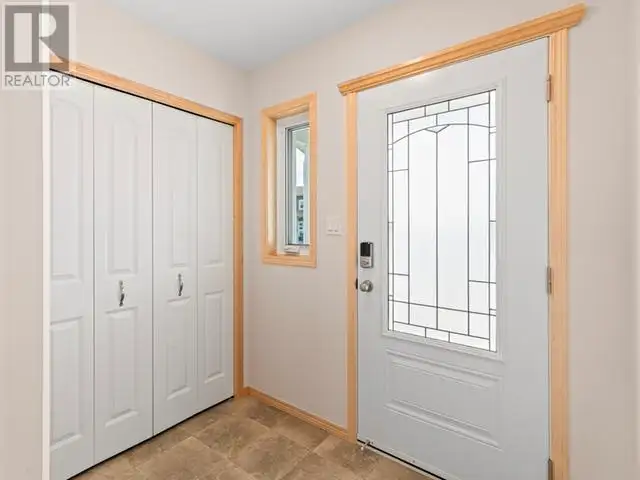 223 WITCH HAZEL DRIVE Whitehorse, Yukon in Houses for Sale in Whitehorse - Image 4