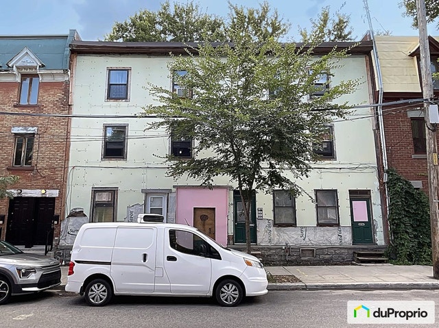 $1,199,000 - Quintuplex in Ville-Marie (downtown, old Mtl) — photo 1