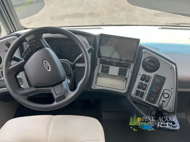 2022 Coachmen RV Pursuit 29XPS Front Bunk 11 Miles in RVs & Motorhomes in Moncton - Image 56