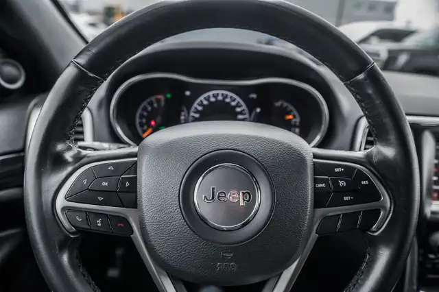 2020 Jeep Grand Cherokee Laredo * V6 * Jamais accidenté * Toujou in Cars & Trucks in City of Montréal - Image 19