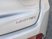 *Low Mileage, Leather Seats, Cooled Seats, Uconnect 5 Nav w/10.1 inch Display!* This 2024 Jeep Compa... (image 6)