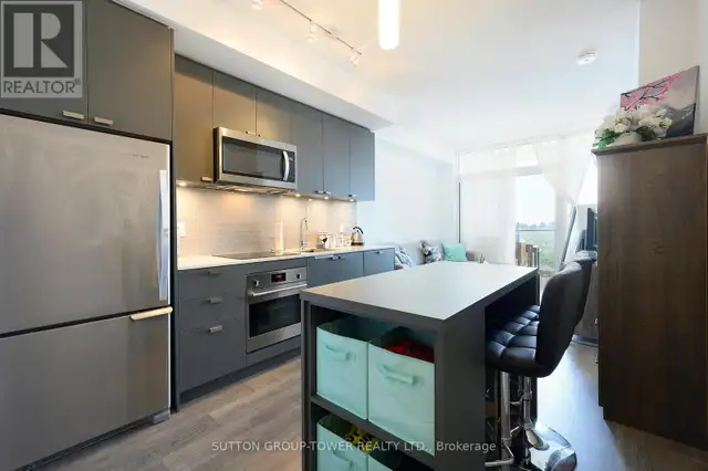 1906 - 56 FOREST MANOR ROAD Toronto (Henry Farm), Ontario63005669629185121