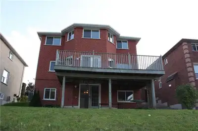2 Bedrooms and 1 Bathroom Basement