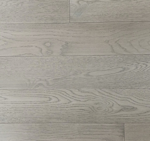 5" Oak Engineered Hardwood Flooring - Silver Grey dans Planchers et murs  à Ouest de l’Île