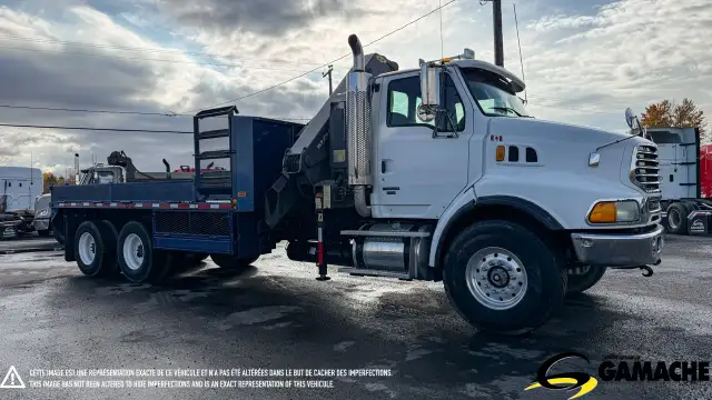 2007 STERLING LT9500 BOOM TRUCK / CRANE TRUCK in Heavy Trucks in Oshawa / Durham Region - Image 5