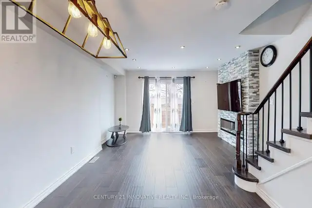18 - 1635 PICKERING PARKWAY Pickering (Village East), Ontario in Long Term Rentals in Oshawa / Durham Region - Image 4