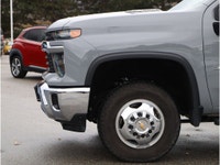 2024 CHEVROLET SILVERADO 3500 - NO ACCIDENTS - ONE OWNER - BC VEHICLE - NAVIGATION - BACKUP CAMERA -... (image 5)