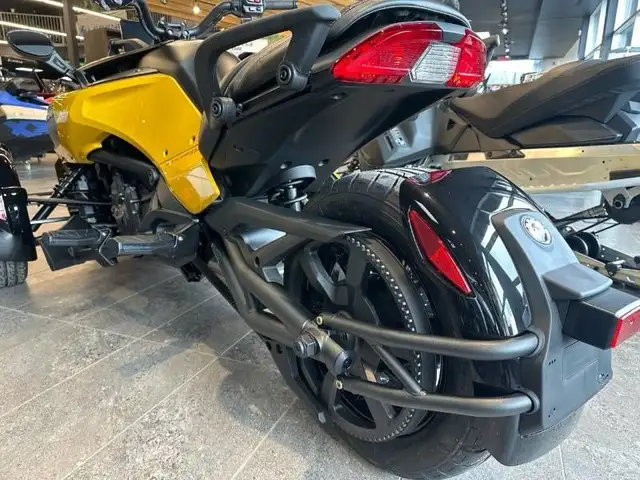 2026 CAN-AM Spyder F3-S (SE6) in Sport Touring in Lanaudière - Image 7