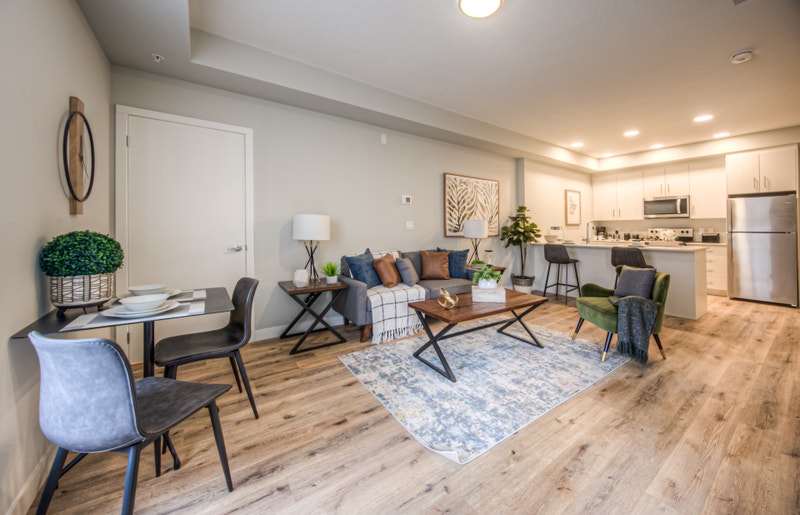 One Bed + One Bath + Den Available Dec 1! Long Term Rentals