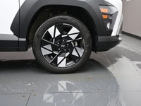 Apple Carplay, Climate control, Heated seats and steering and more! Kijiji Engine: 4 Cylinder Engine... (image 3)