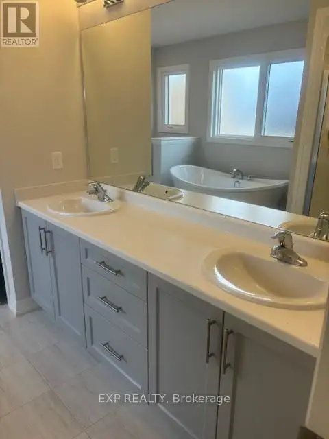 1031 ALLISTON AVENUE Fort Erie (Crescent Park), Ontario in Long Term Rentals in St. Catharines - Image 24