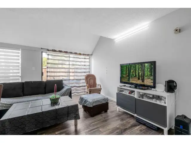 47 17708 60 AVENUE Surrey, British Columbia in Condos for Sale in Delta/Surrey/Langley - Image 5