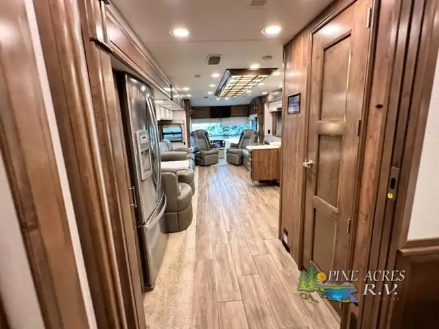 2022 Entegra Coach Aspire 44W 450 h.p. Diesel 11 K Miles in RVs & Motorhomes in Moncton - Image 67