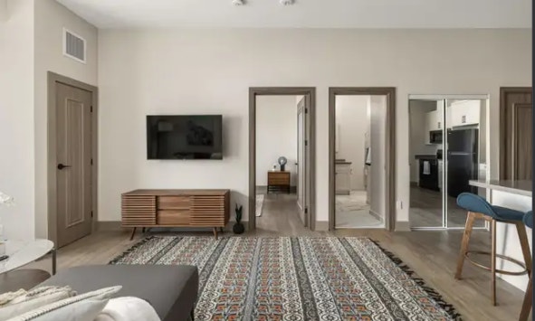 2-Bedroom with Waher/Dryer- Up to 2 Months Rent Free* 3