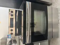 3234- Cuisinière Samsung Vitrocéramique Stainless stove glass to
