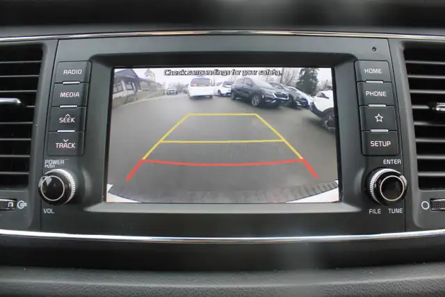 2019 KIA Sedona LX+ FWD for sale in Cars & Trucks in Comox / Courtenay / Cumberland - Image 33