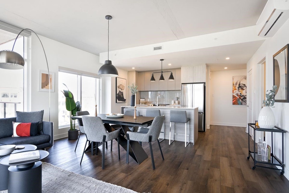 2 Bedroom available at 3980 Boulevard Saint-Elzéar O, Laval 4