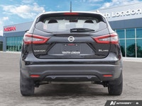 Recent Arrival! CARFAX Canada No Reported Accidents CARFAX Canada One Owner ABS brakes, Active Cruis... (image 3)