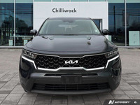 This Kia Sorento delivers a Regular Unleaded I-4 2.5 L/152 engine powering this Automatic transmissi... (image 7)