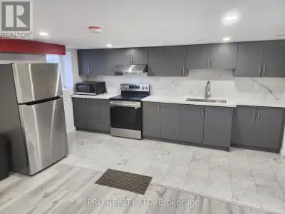 153 WOODHAVEN ROAD Kitchener, Ontario