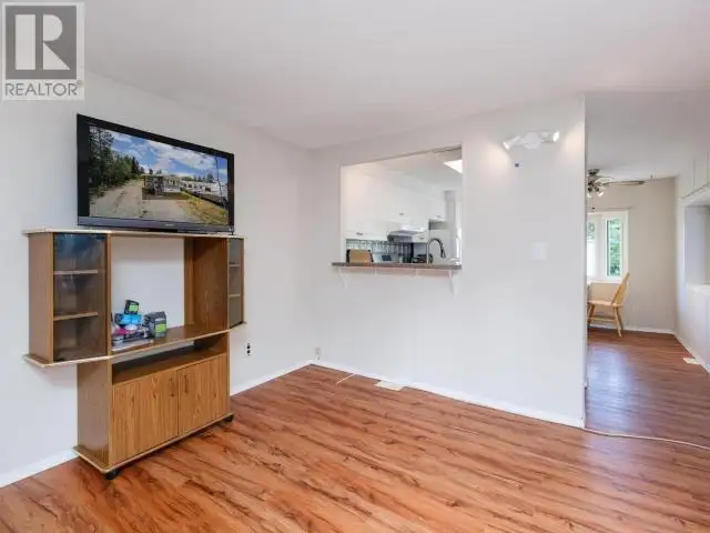 19 EAGLE PLACE Whitehorse, Yukon in Houses for Sale in Whitehorse - Image 6
