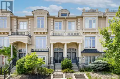 Located in the highly desirable Patterson community, this exceptional 3-bedroom, 4-bathroom freehold...