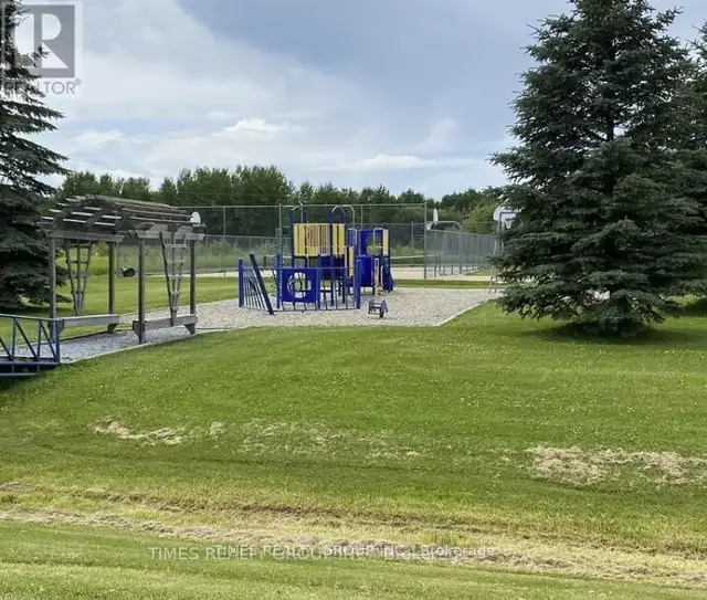 52 SUNSET HARBOUR Pigeon Lake, Alberta in Land for Sale in Edmonton - Image 17