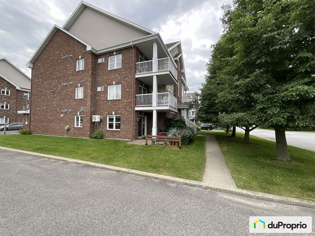 $399,000 - Condominium for sale in Chambly — photo 1