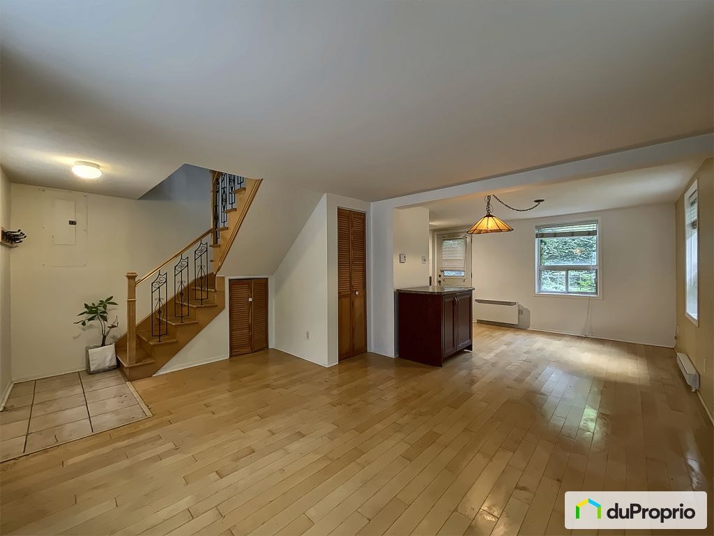 $857,000 - 2 Storey in Mercier / Hochelaga / Maisonneuve — photo 2