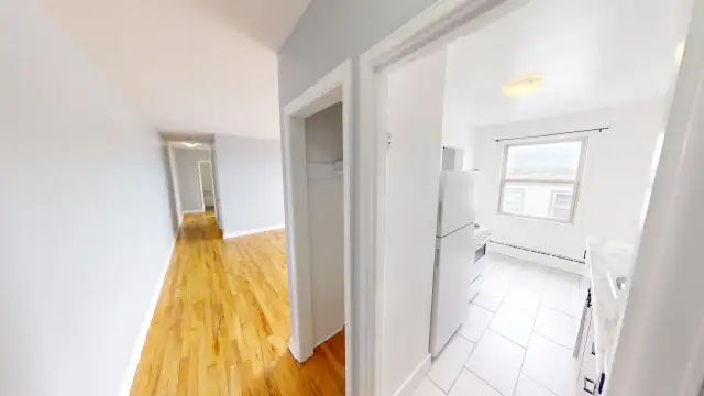 SPACIOUS TWO BEDROOM STEPS TO HYDROSTONE & HFX SHOPPING CENTRE! in Long Term Rentals in City of Halifax - Image 6