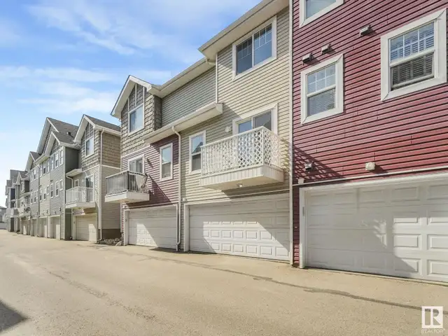 #73 2051 TOWNE CENTRE BV NW Edmonton, Alberta628637994695701217