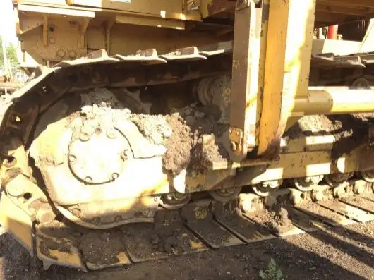 1980 Caterpillar D6D LGP in Heavy Equipment in Saskatoon - Image 7