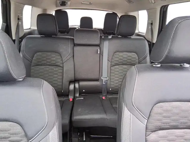 2024 Nissan Pathfinder SV 4WD526666955501096969