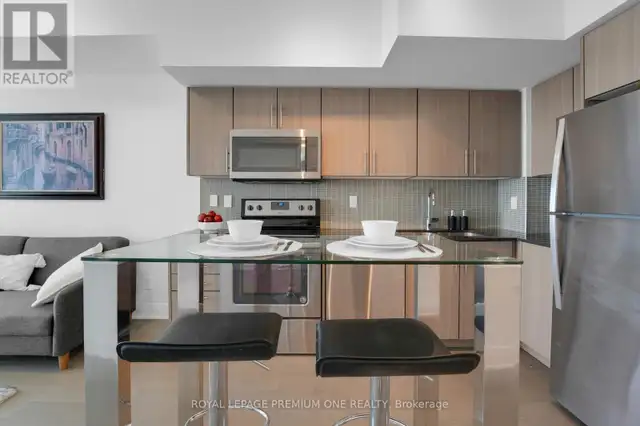 1510 - 55 SPEERS ROAD Oakville (QE Queen Elizabeth), Ontario62863787644034122