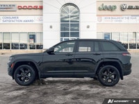 Leatherette | Black Appearance Package | Sunroof | Remote Start | Power liftgate | Low Kms | Fully I... (image 1)