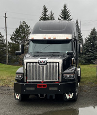 New 2024 Western Star 49X Tractor Available