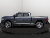 This Ram 3500 delivers a ETM 6.7L Cummins(R) I-6 HO turbo diesel engine powering this Automatic tran... (image 1)