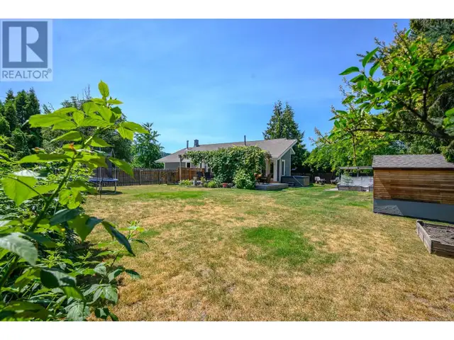 9311 Chelsea Court Coldstream, British Columbia in Houses for Sale in Vernon - Image 41