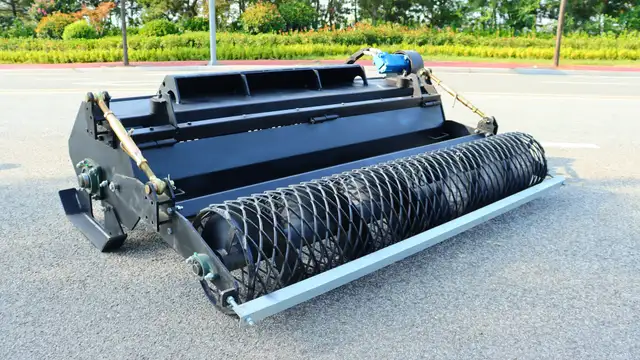 New 72″ Skid Steer Hydraulic Rotary Tiller Attachment SU255012 in Heavy Equipment Parts & Accessories in Regina - Image 2