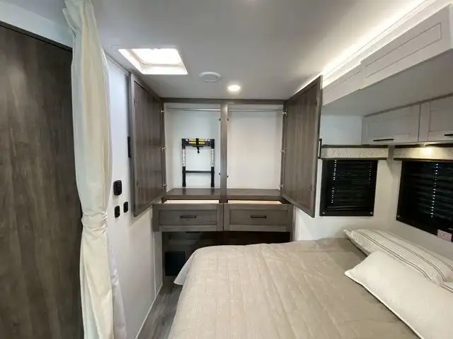 2026 Jayco Redhawk 24B in RVs & Motorhomes in Edmonton - Image 29