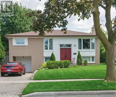 Welcome to 5 Conamore Cres. This detached raised bungalow presents a fantastic opportunity for buyer...