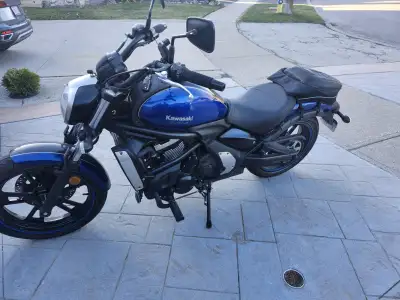 Vulcan with ABS Comes with Back and Front Camera Wireless Charging Phone Ergonomic Seat LOW KMS Well...