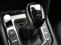 The Volkswagen Taos is a compact SUV that delivers big on style, space, and performance. With a turb... (image 9)